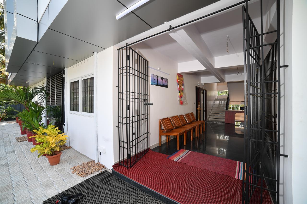 Indeevaram Residency 特里凡得琅 外观 照片